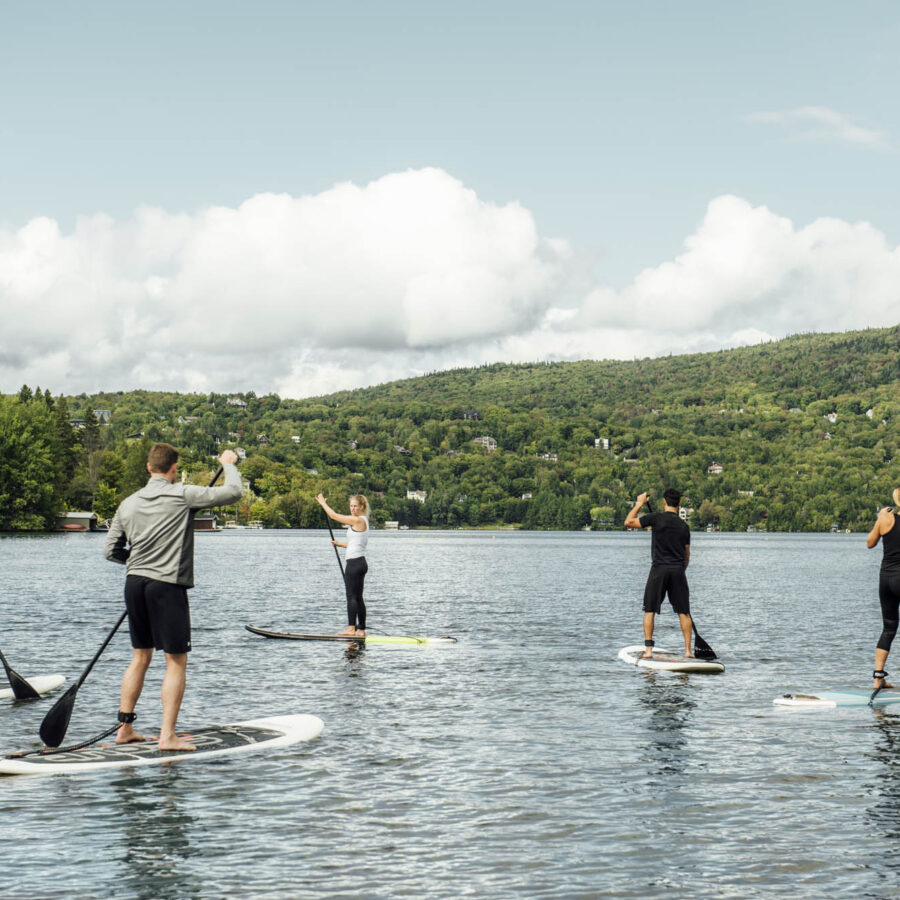 Entourage sur-le-Lac