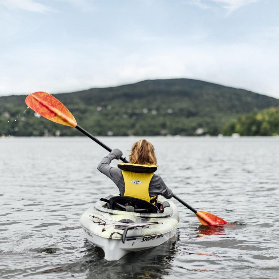 Entourage sur-le-Lac