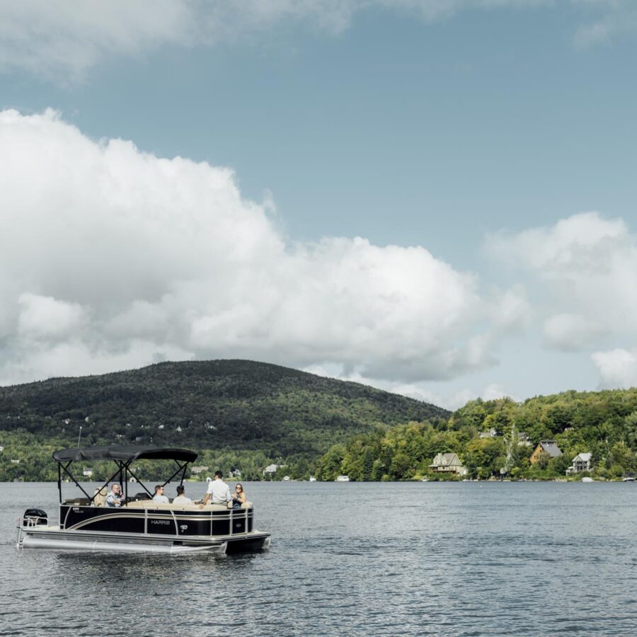 Entourage sur-le-Lac