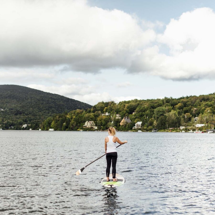 Entourage sur-le-Lac